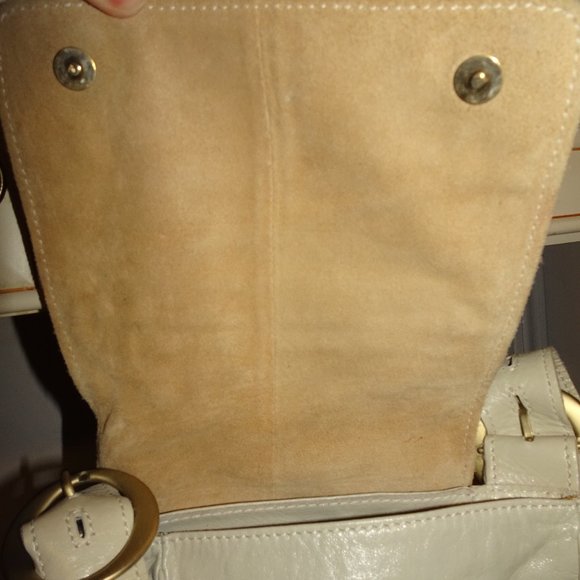 Francesco Biasia Ivory Leather  handbag - Picture 7 of 9